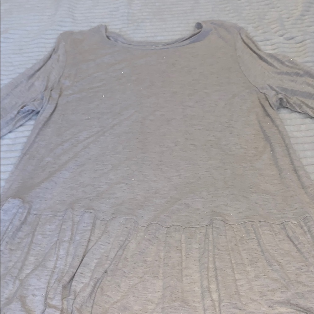 Old navy oatmeal top with gold detail